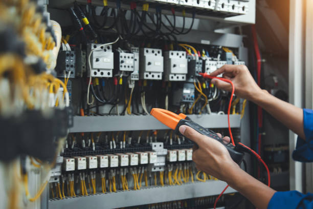 Best Electrical Contractors for Businesses  in Lake Delton, WI